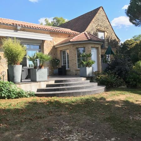 Bed and Breakfast Les Camelias Lalinde Экстерьер фото