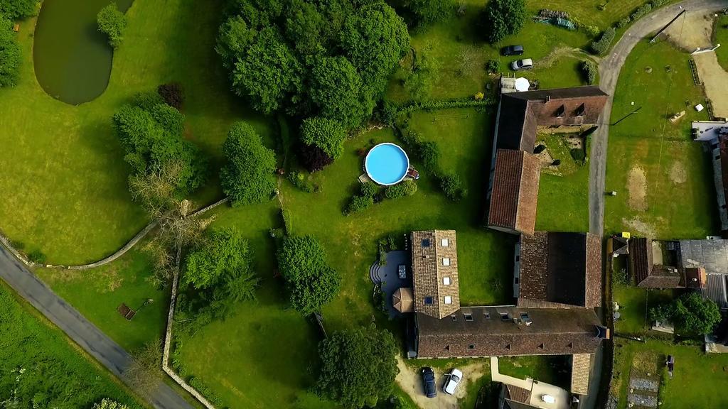 Bed and Breakfast Les Camelias Lalinde Экстерьер фото